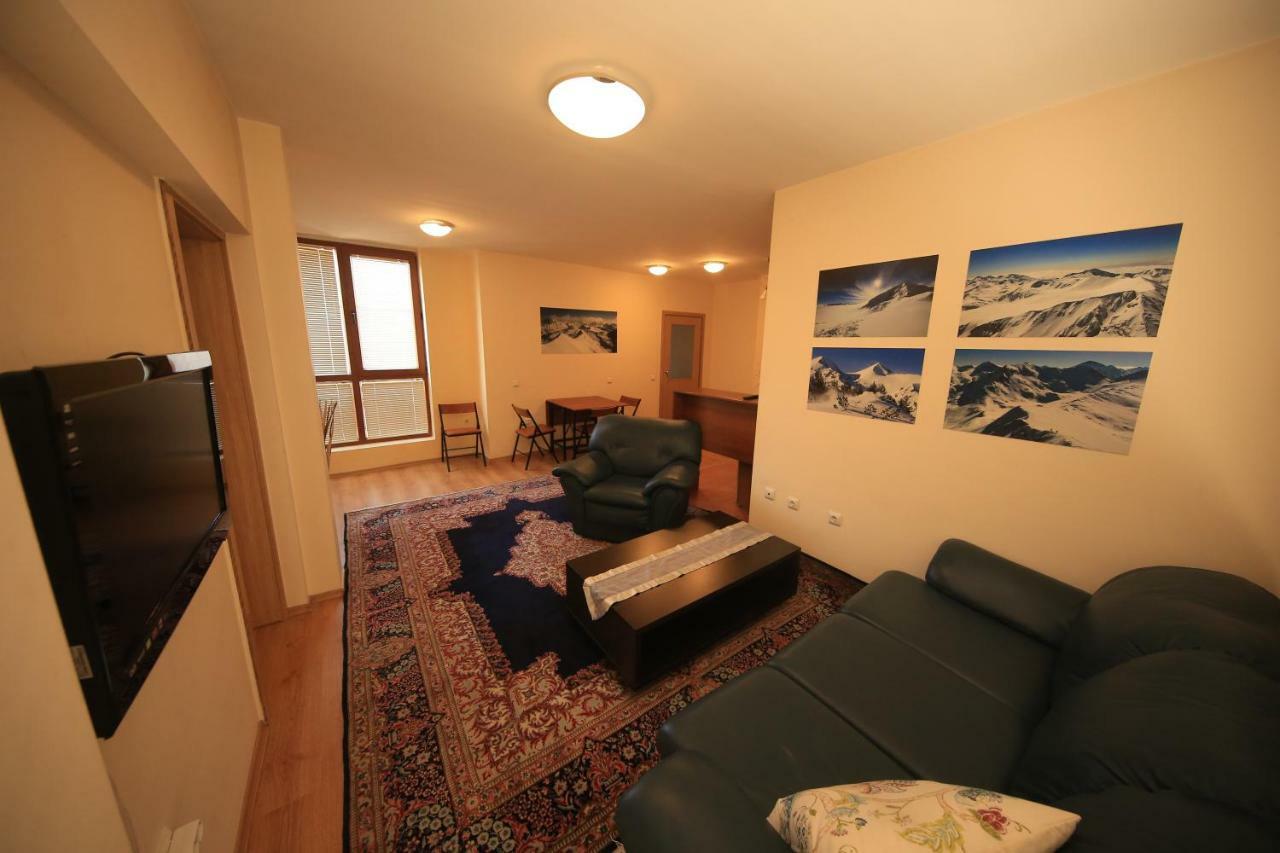 Cozy Apartment Next To Gondola Bansko Ngoại thất bức ảnh